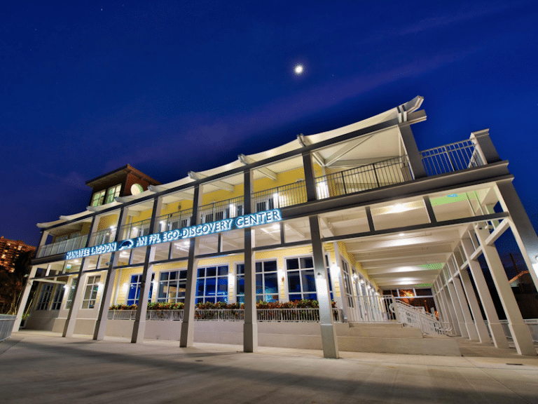 FPL-ManaLagoonSM58_Night